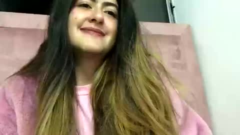 Skyler online show from October 18, 2025, 2:36 am