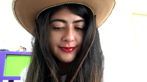 Skyler online show from December 22, 2025, 4:48 pm