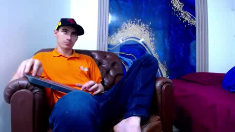 Skyler online show from April 21, 2026, 1:42 am