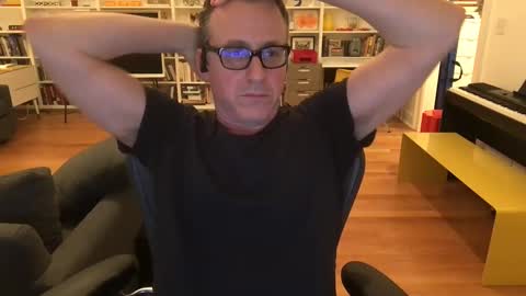 Skyline3371 online show from December 16, 2024, 6:10 am