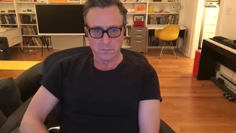 Skyline3371 online show from January 8, 2025, 4:44 am