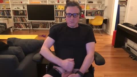 Skyline3371 online show from February 19, 2025, 5:38 am