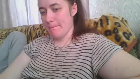 skyressie333 online show from March 25, 2026, 12:22 pm