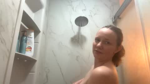 Sky Winters online show from February 7, 2025, 10:09 pm