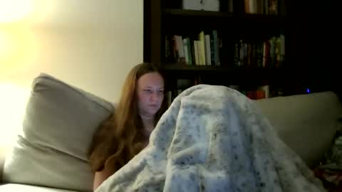 Sky Winters online show from December 1, 2025, 12:48 am