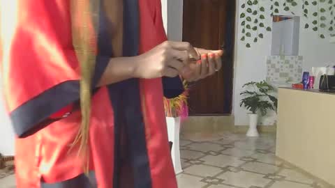 Bella online show from February 3, 2026, 1:26 am