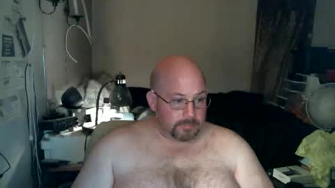 slavejim online show from March 8, 2026, 4:38 am