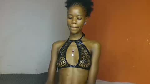 Snapshot of slaybby chatting on March 8, 2025, 6:37 pm Slaybby online show from March 8, 2025, 6:37 pm