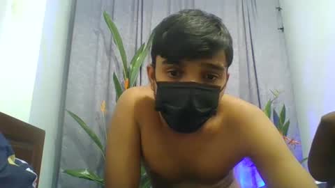 Snapshot of slcouple7 chatting on December 9, 2024, 2:28 pm Slcouple online show from December 9, 2024, 2:28 pm