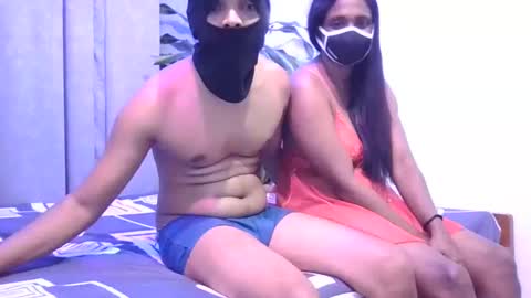 Snapshot of slcouple7 chatting on December 28, 2024, 3:04 pm Slcouple online show from December 28, 2024, 3:04 pm