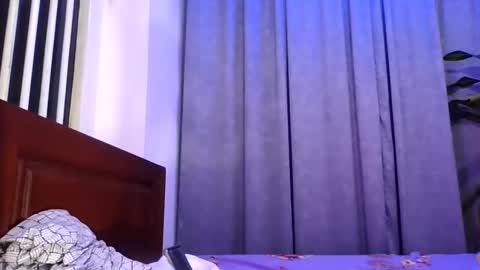 Snapshot of slcouple7 chatting on January 6, 2025, 1:31 am Slcouple online show from January 6, 2025, 1:31 am