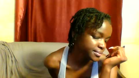 Snapshot of sleek_ass chatting on February 25, 2025, 4:42 pm sleek_ass online show from February 25, 2025, 4:42 pm