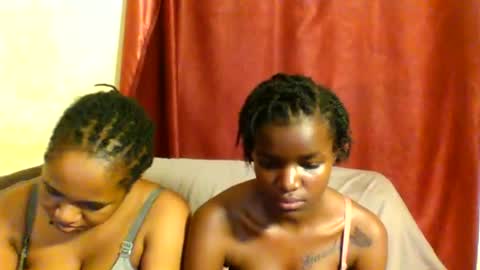 Snapshot of sleek_ass chatting on February 28, 2025, 6:09 pm sleek_ass online show from February 28, 2025, 6:09 pm