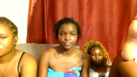 Snapshot of sleek_ass chatting on March 4, 2025, 3:11 am sleek_ass online show from March 4, 2025, 3:11 am