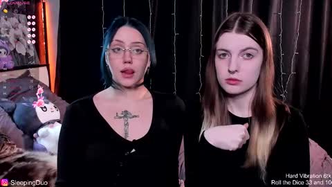 Snapshot of sleepingduo chatting on November 29, 2025, 3:26 pm Hi We are Iva and Angela Nice to meet u 3 online show from November 29, 2025, 3:26 pm