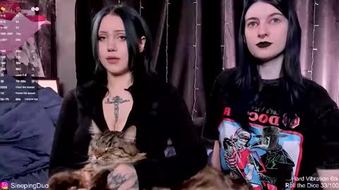 Snapshot of sleepingduo chatting on February 27, 2026, 3:34 pm Hi We are Iva and Angela Nice to meet u 3 online show from February 27, 2026, 3:34 pm