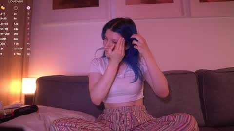 Sonya online show from September 30, 2025, 8:25 pm