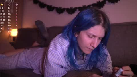 Sonya online show from October 21, 2025, 7:58 pm