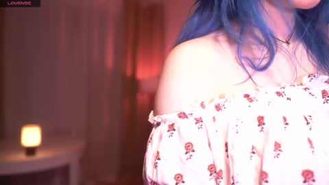 Sonya online show from November 23, 2025, 8:41 pm