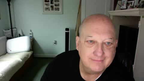 slick50000 online show from December 29, 2024, 2:21 pm