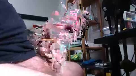 Snapshot of sliderguy699 chatting on January 22, 2025, 10:05 pm sliderguy699 online show from January 22, 2025, 10:05 pm