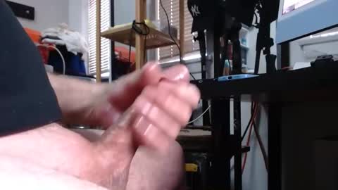 Snapshot of sliderguy699 chatting on February 4, 2025, 10:13 pm sliderguy699 online show from February 4, 2025, 10:13 pm