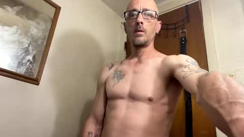 Snapshot of slim315488 chatting on April 24, 2026, 8:44 pm slim315488 online show from April 24, 2026, 8:44 pm
