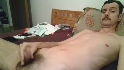 Snapshot of slim38 chatting on December 31, 2024, 6:05 am Alin online show from December 31, 2024, 6:05 am