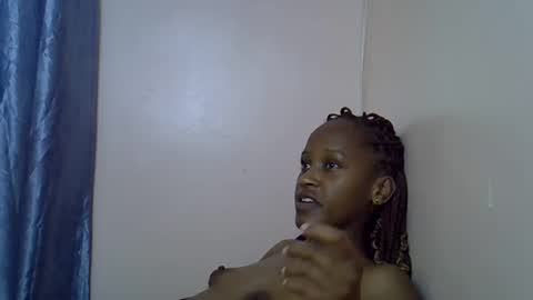 Snapshot of slim_alicia chatting on November 22, 2025, 10:03 am Alicia online show from November 22, 2025, 10:03 am