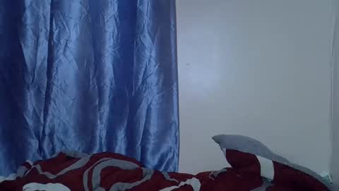 Snapshot of slim_alicia chatting on November 30, 2025, 12:20 pm Alicia online show from November 30, 2025, 12:20 pm