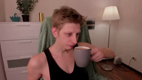 Andy online show from October 19, 2025, 10:27 am