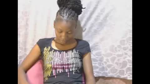 slim_girl01 online show from January 15, 2025, 7:12 pm