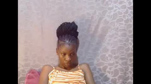 slim_girl01 online show from January 27, 2025, 7:24 pm