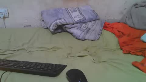 slim_girl3 online show from May 16, 2026, 10:01 am