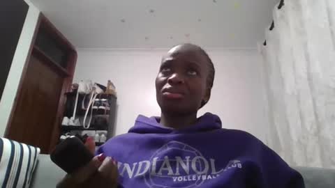 Snapshot of slim_l2 chatting on September 16, 2025, 7:04 pm slim_l2 online show from September 16, 2025, 7:04 pm