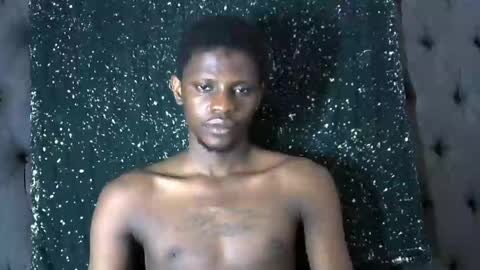 Snapshot of slim_long01 chatting on January 7, 2025, 9:18 am slim long01 online show from January 7, 2025, 9:18 am