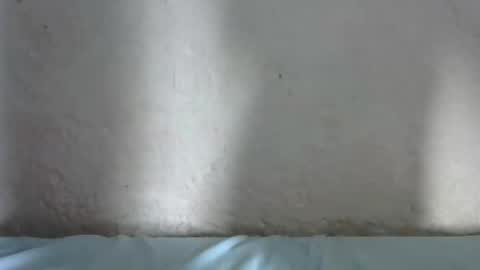Snapshot of slim_long01 chatting on January 9, 2025, 5:34 am slim long01 online show from January 9, 2025, 5:34 am