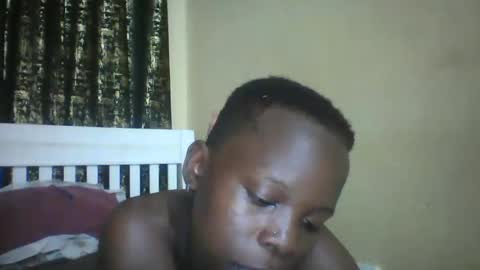 Snapshot of slim_petite_ebony chatting on December 15, 2024, 9:31 pm slim_petite_ebony online show from December 15, 2024, 9:31 pm