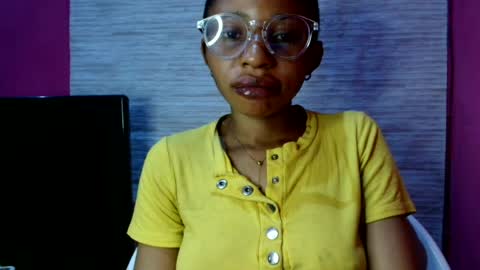 slimass31 online show from July 14, 2026, 2:45 pm