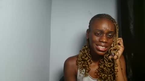 Snapshot of slimbaby16 chatting on November 17, 2025, 10:10 am Slim online show from November 17, 2025, 10:10 am