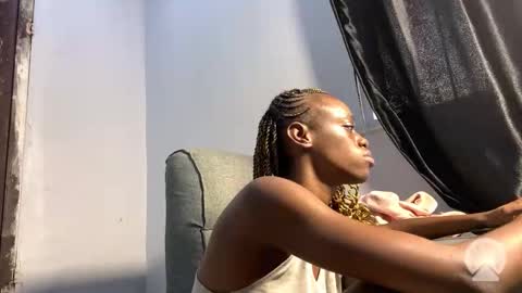 Slim online show from November 19, 2025, 6:02 am