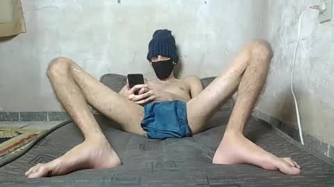 Snapshot of slimdestroyer chatting on February 15, 2025, 6:55 pm slimdestroyer online show from February 15, 2025, 6:55 pm