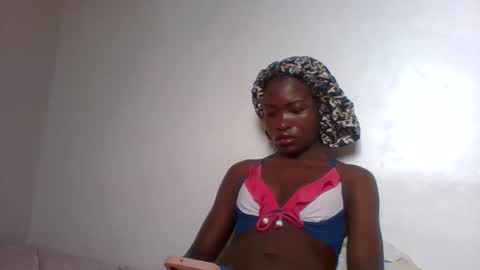 slimdiva online show from October 21, 2025, 4:46 am