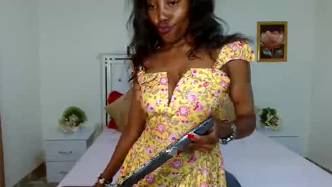 Snapshot of slimebonie chatting on October 8, 2025, 8:17 pm purity online show from October 8, 2025, 8:17 pm