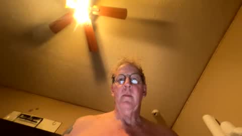 slimjim061560 online show from May 16, 2026, 12:18 am