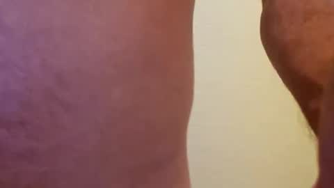 Snapshot of slimjimorange9 chatting on September 21, 2025, 5:25 pm slimjimorange9 online show from September 21, 2025, 5:25 pm