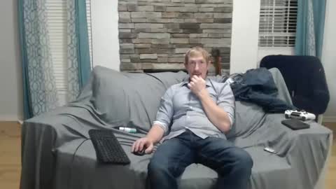 Snapshot of slimjp chatting on October 20, 2025, 2:23 am slimjp online show from October 20, 2025, 2:23 am