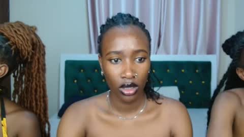 Snapshot of slippery_sassie chatting on October 7, 2025, 3:20 pm Sassie online show from October 7, 2025, 3:20 pm