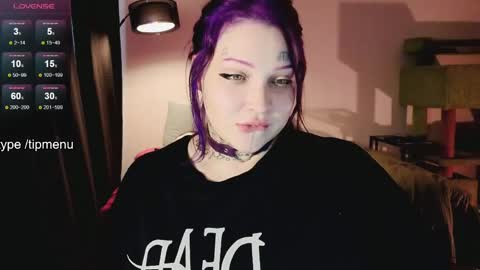 Kira Khanina online show from April 16, 2026, 2:29 pm