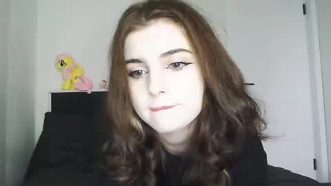 sloomonata online show from September 28, 2025, 4:29 am